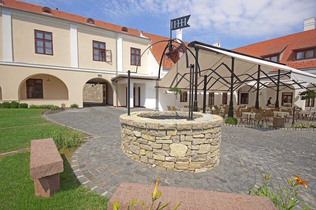 Hotel Historia & Historante Veszprém Kültér fotó